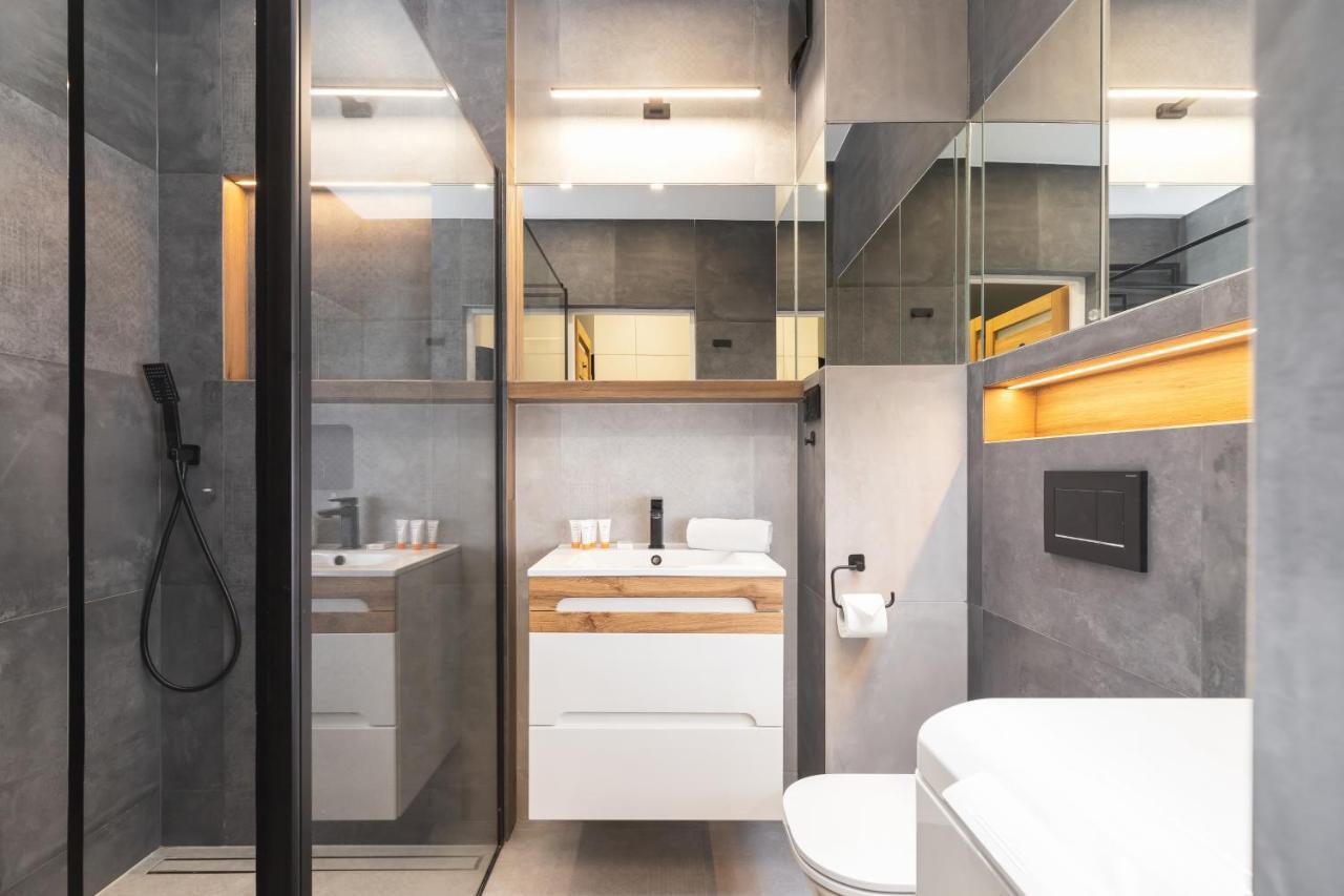 Lema Apartment Near Tauron Arena By Renters Prestige Краков Экстерьер фото